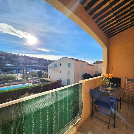 Charles Yourhosthelper Apartment Saint-Raphael (Var)